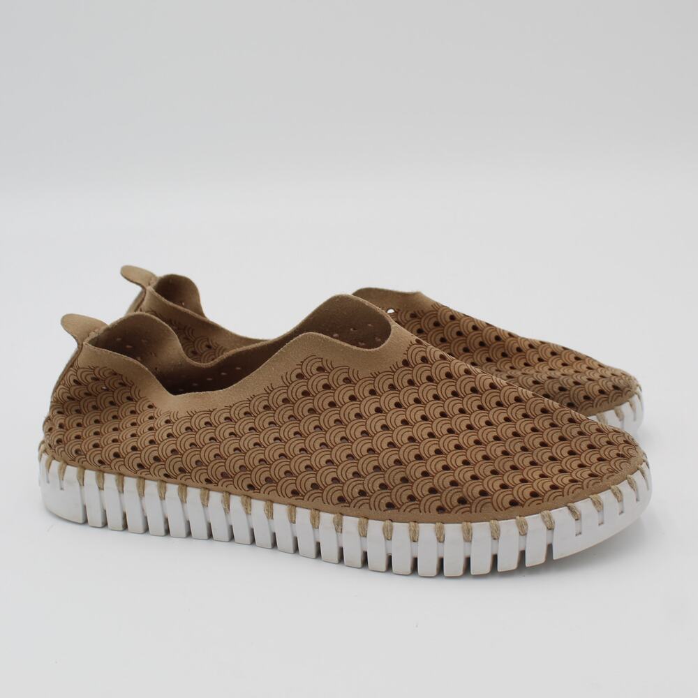 Ilse Jacobsen Tulip Slip On Shoes 39 Womens 9 Brown Perforated Comfort Summer